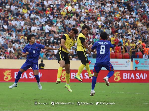 Bóng đá Việt 17/5: Báo Malaysia thất vọng vì phải gặp U23 VN