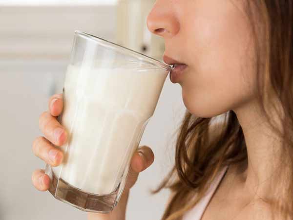 Những người ăn chay có uống được sữa không? 