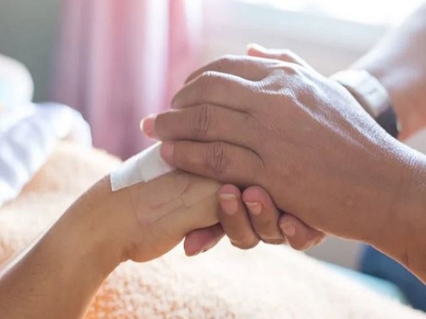 Biểu hiện của người sắp chết dấu hiệu nhận biết là gì?
