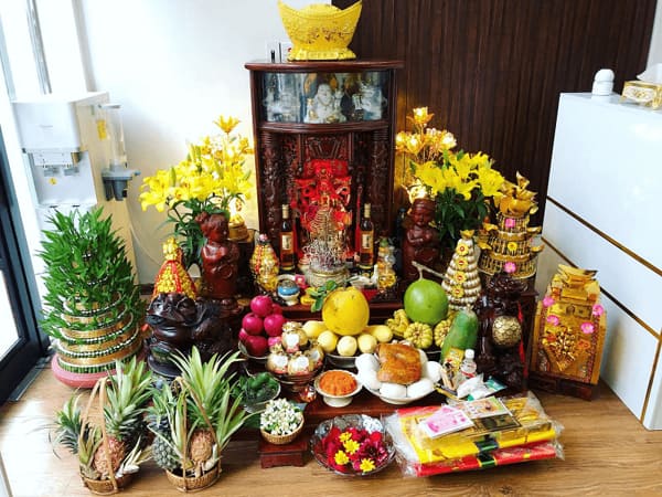 Rượu hoặc trà - Cúng Ông Địa nên cúng gì
