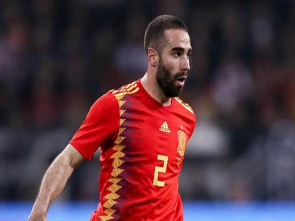 Danh sách số áo Carvajal ở Real Madrid và ĐT Tây Ban Nha